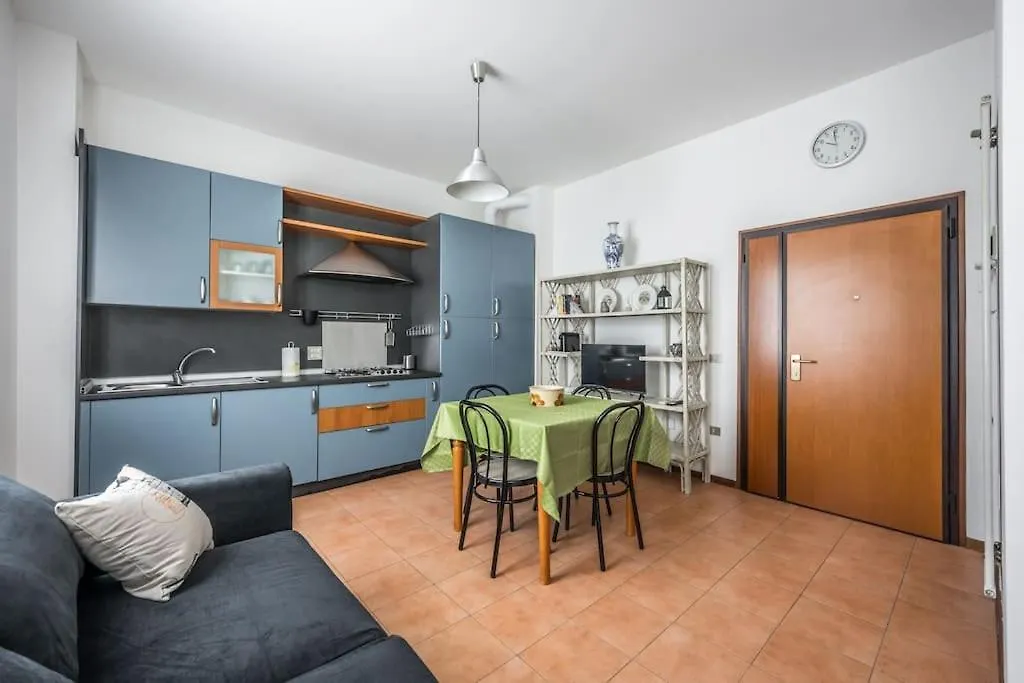 Appartamento Design Dwelling Near Policlinico Modena 0*,